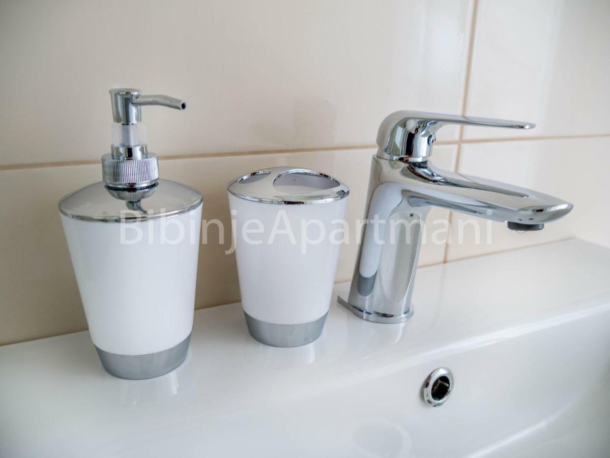 Appartement Ana I Ljubo à Sukošan Extérieur photo
